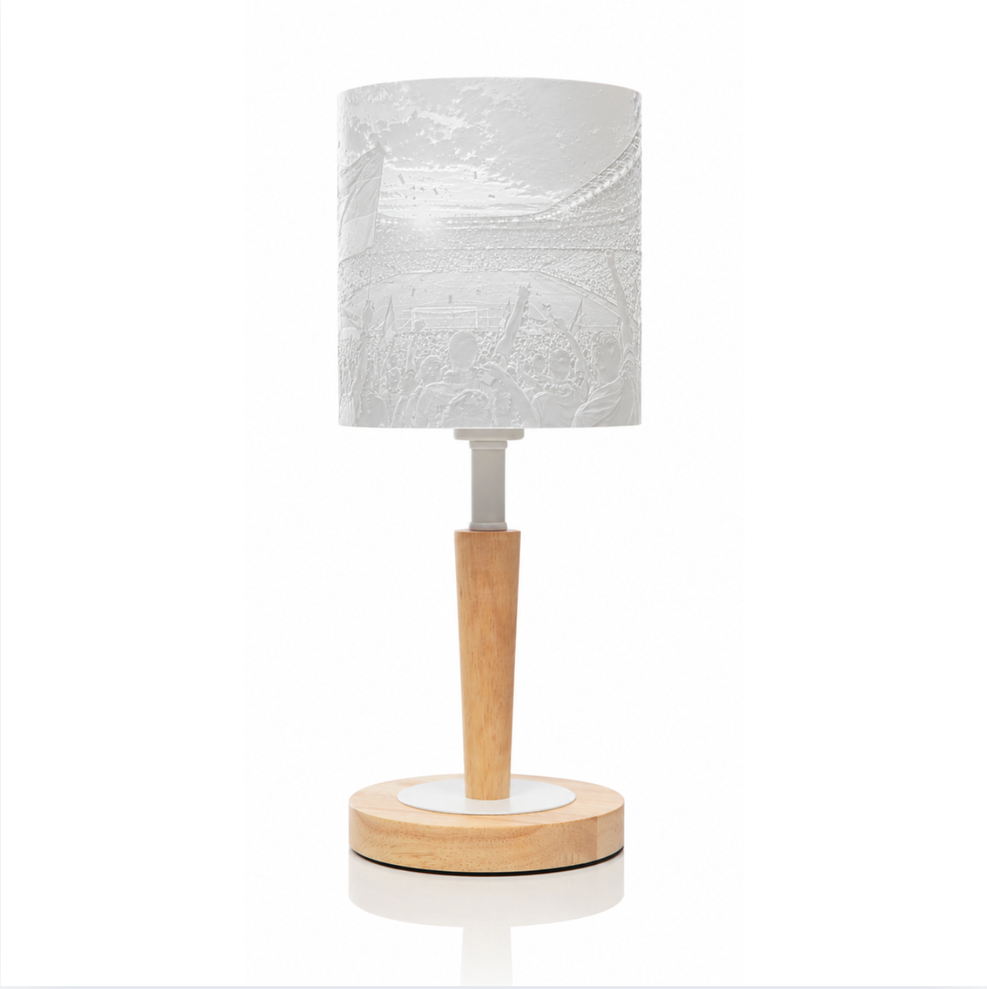 Cozy Loom – Fußballlampe aus Holz | Made in Germany