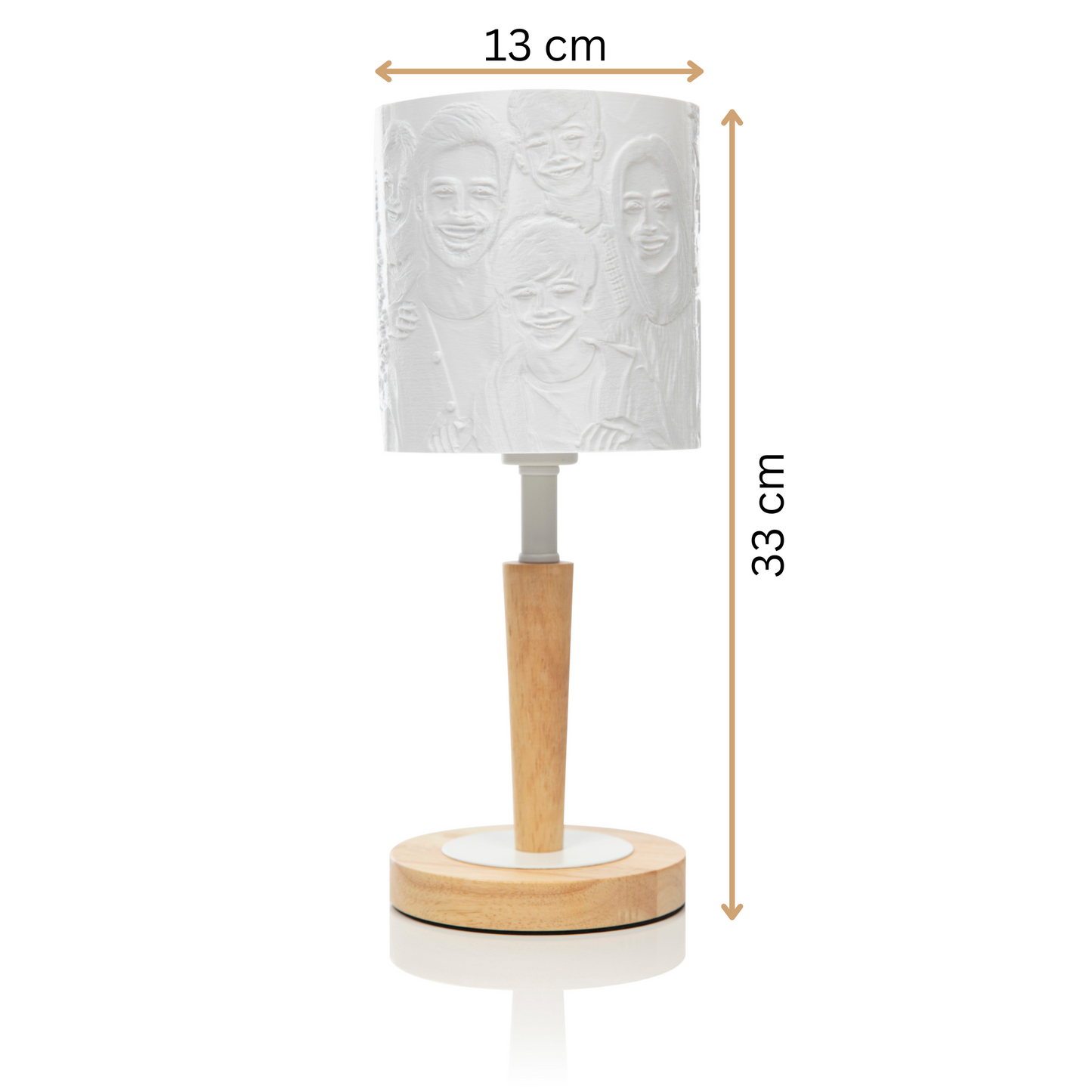 Personalisierte Cozy Loom Tischlampe mit eigenem Bild, dekorativer Lampenschirm mit Holzfuß und Glühbirne, perfektes Geschenk für besondere Anlässe wie Weihnachten oder Geburtstag, emotionales Fotogeschenk – personalized lamp with photo made in Germany